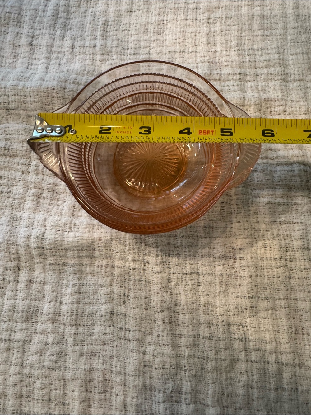 3 Anchor Hocking Coronation Pink depression glass bowl - Picture 5 of 6